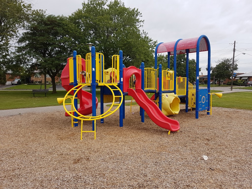 Sunnydale Acres Park | 50 Amoro Dr, Etobicoke, ON M9W 4S3, Canada | Phone: (416) 338-4386