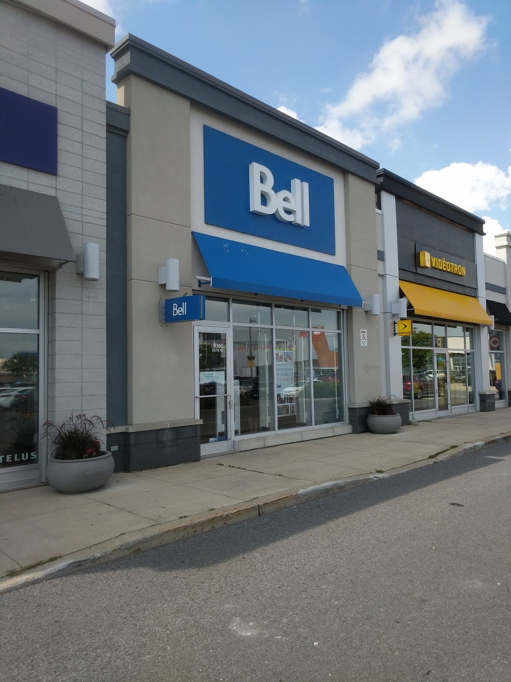 Bell | 40-9380 Boulevard Leduc #40, Brossard, QC J4Y 0B3, Canada | Phone: (450) 676-7844