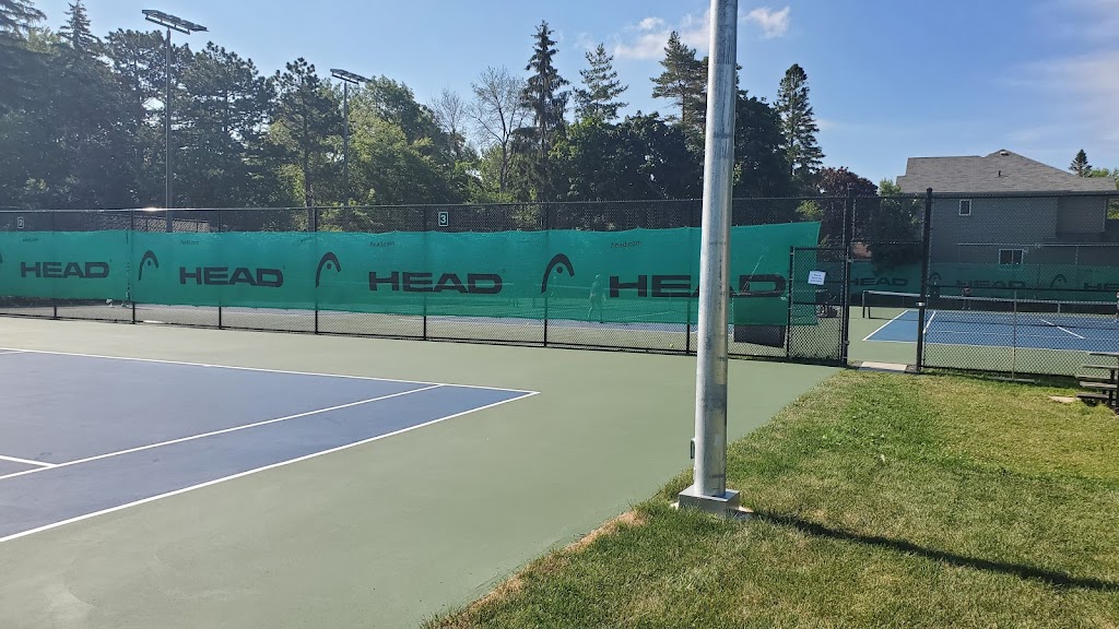 Kingston Tennis Club | 45 Napier St, Kingston, ON K7L 4X1, Canada | Phone: (613) 542-2467