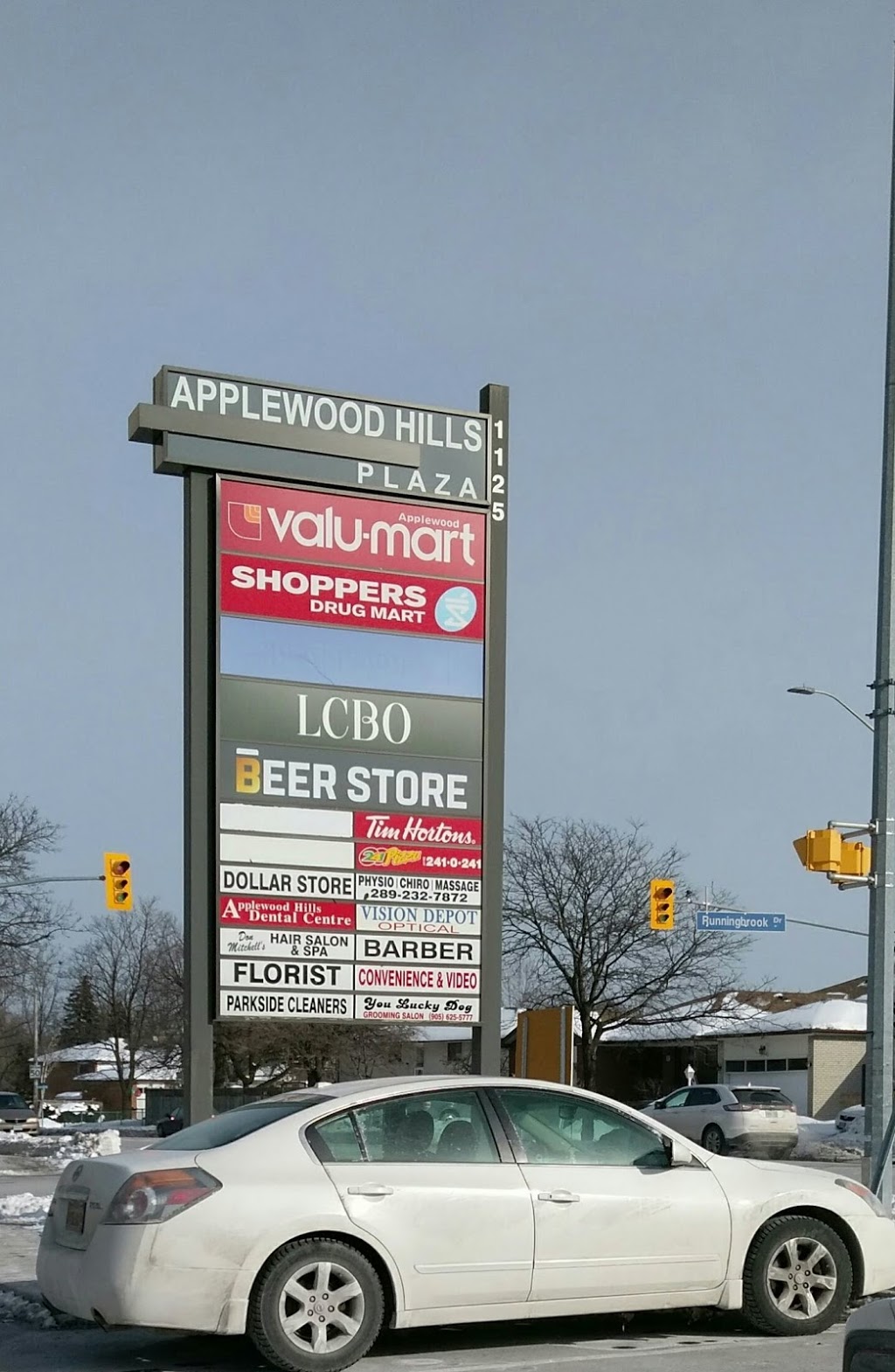 Applewood Hills Plaza | 1125 BLOOR ST E, Mississauga, ON L4Y 2N6, Canada | Phone: (416) 391-2500