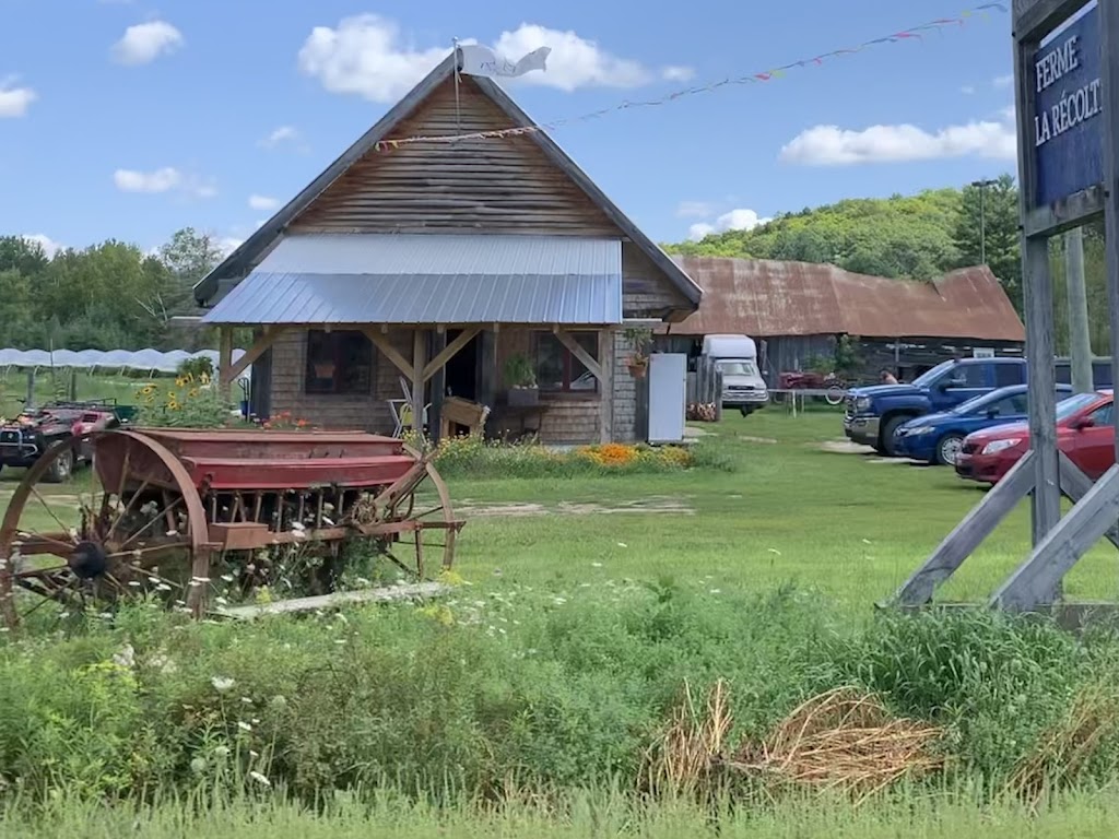 Ferme La Récolte | 630 Route 321 N, Saint-André-Avellin, QC J0V 1W0, Canada | Phone: (819) 983-1127