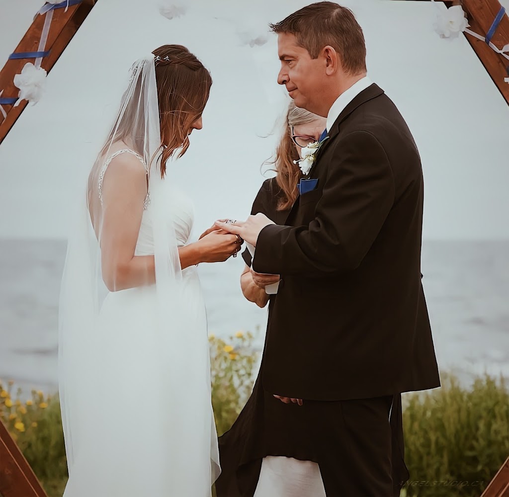 Qualicum First Nation Wedding Venue | 5861 Island Hwy W, Qualicum Beach, BC V9K 1Z5, Canada | Phone: (250) 757-9337