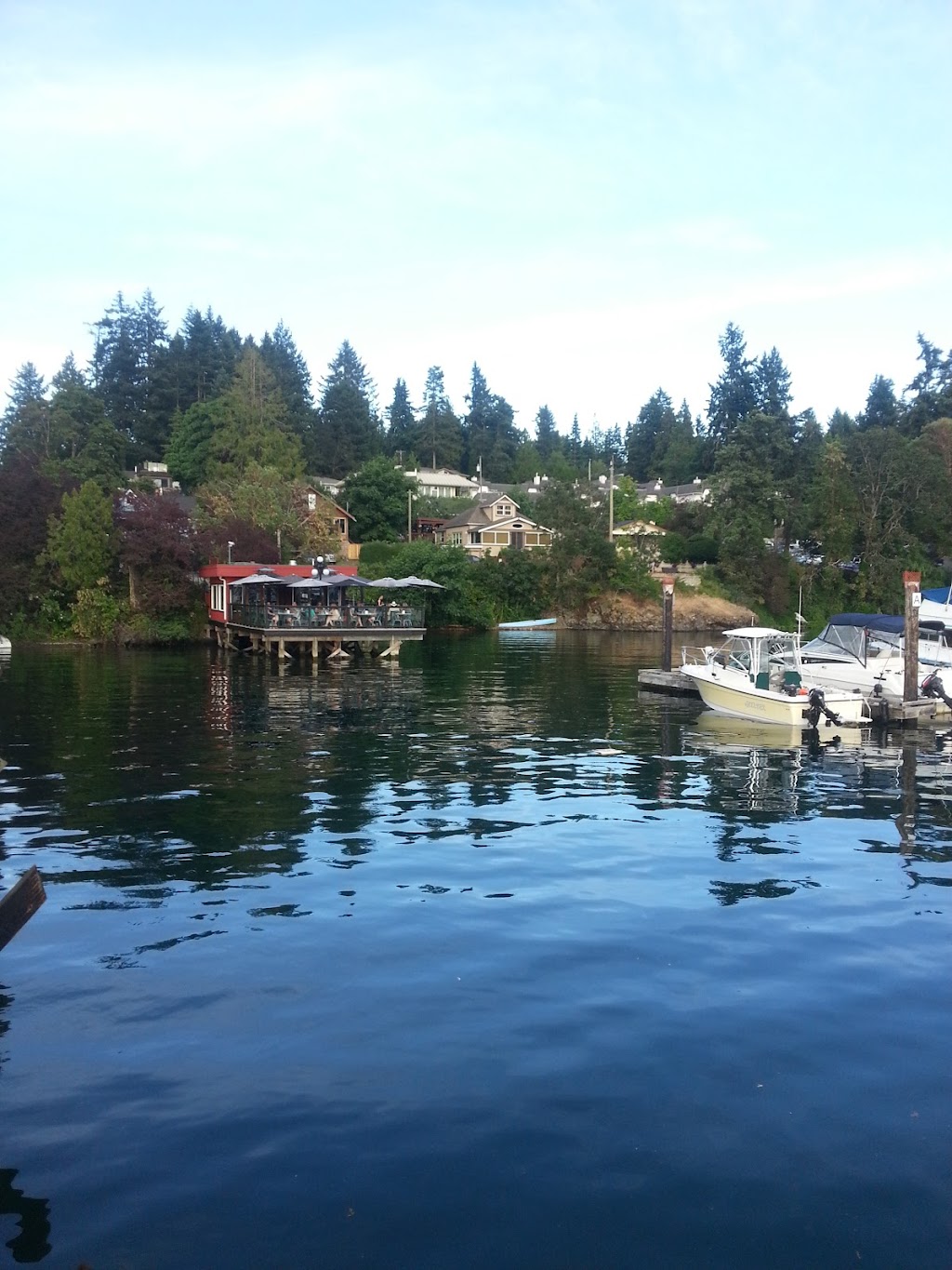 Anglers Anchorage Marina | 905 Grilse Ln, Brentwood Bay, BC V8M 1B5, Canada | Phone: (250) 652-3531