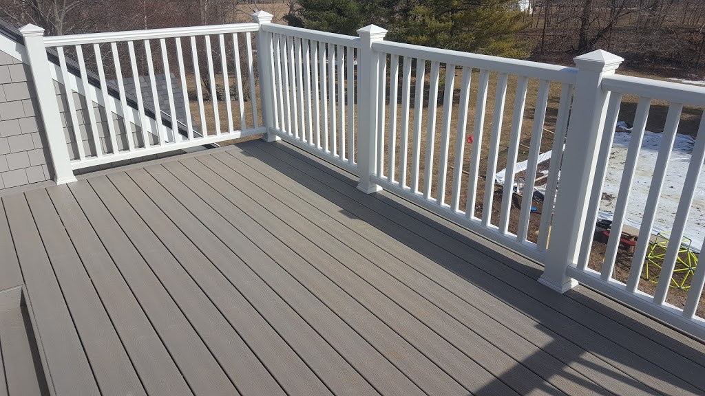 Sunshine Deck & Fence | 62 Minnewawa Rd, Mississauga, ON L5G 1C7, Canada | Phone: (905) 875-3325