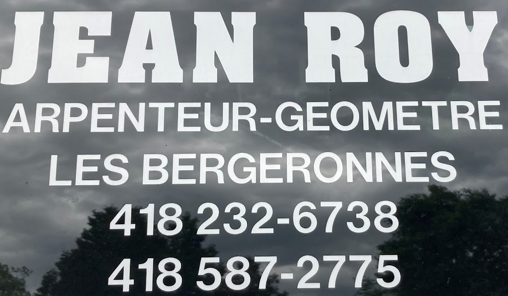 Jean Roy Arpenteur Geometre | 506 Rue du Boisé, Grandes-Bergeronnes, QC G0T 1G0, Canada | Phone: (418) 587-2775