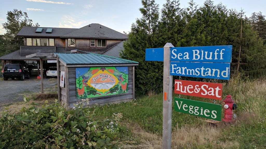 Sea Bluff Farm | 565 Wootton Rd, Victoria, BC V9C 3Z4, Canada | Phone: (250) 479-8273