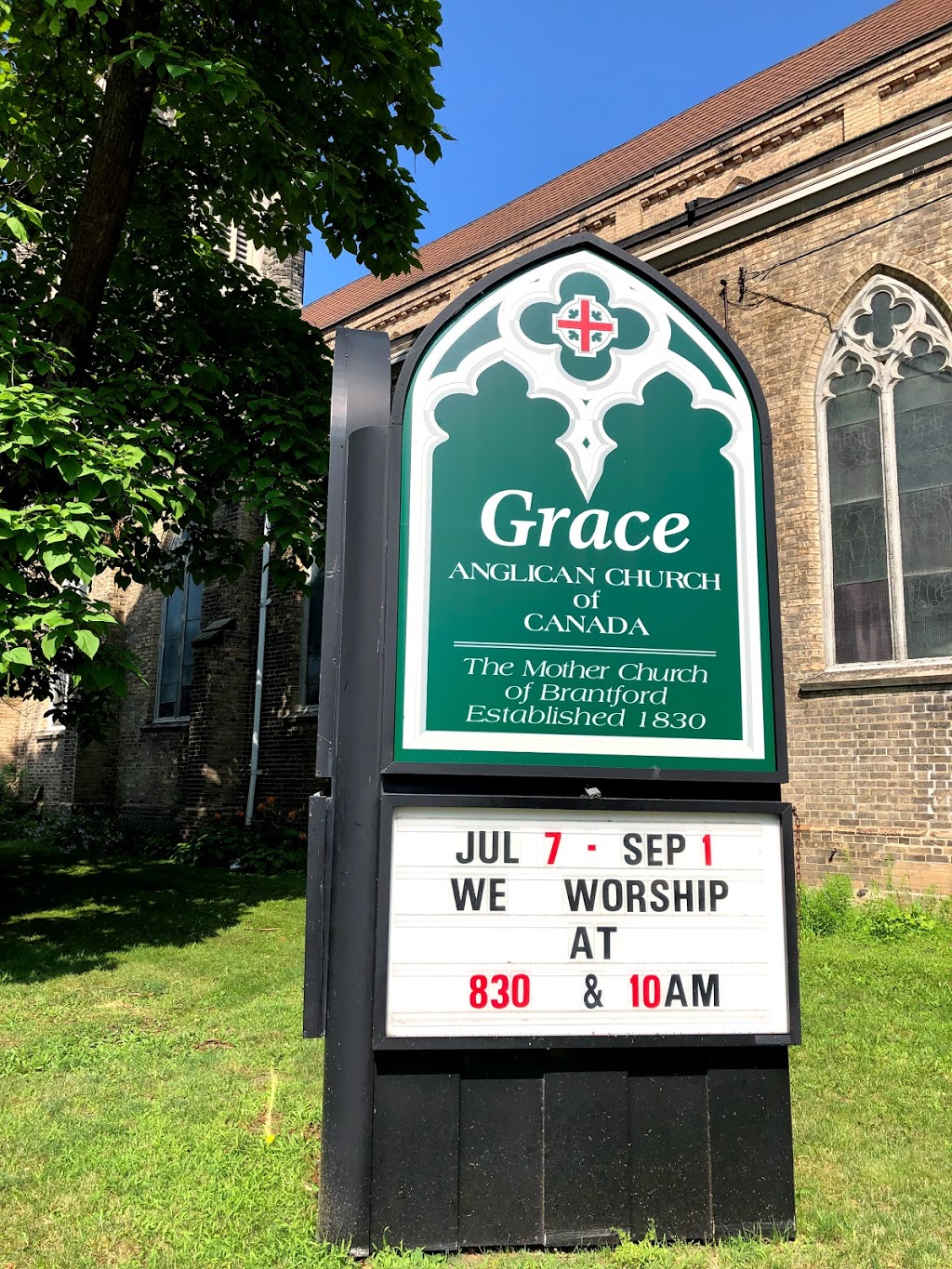 Grace Anglican Church/ Food Bank | 4 Pearl St, Brantford, ON N3T 3N4, Canada | Phone: (519) 752-6814