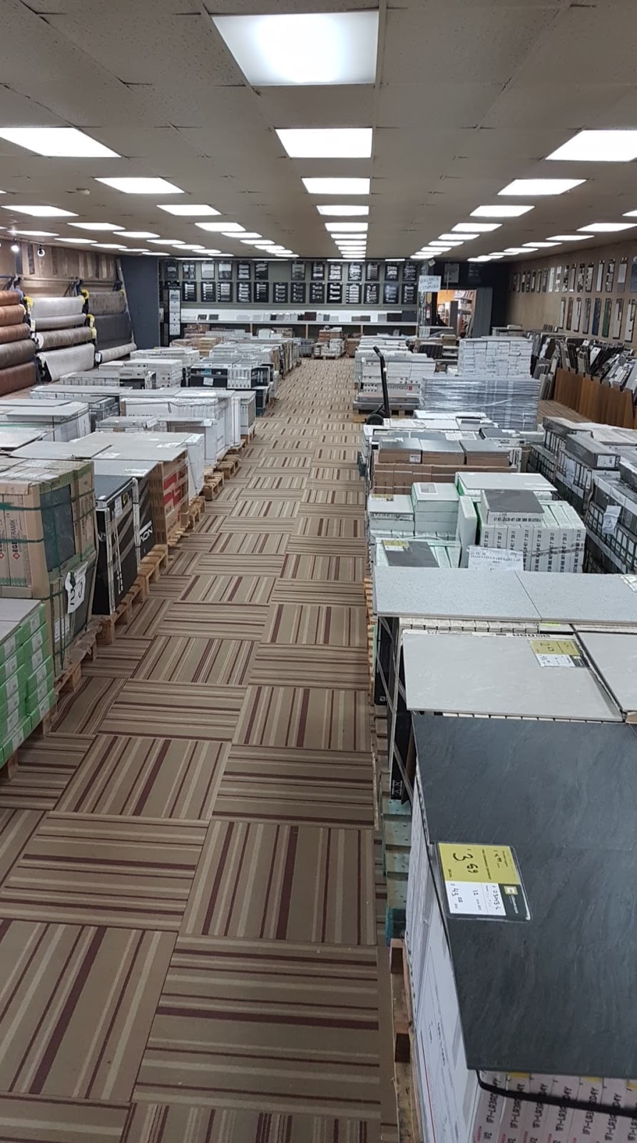 Céramique lentrepôt St-Jerome Inc. - Prélart, tapis, céramique et vinyle | 985 R. Maher, Saint-Jérôme, QC J5L 0A8, Canada | Phone: (450) 436-9603