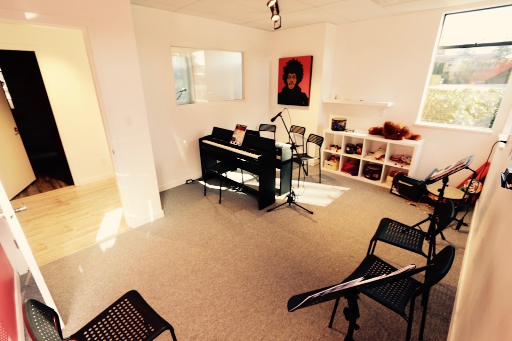 Modern Music School | 5405 12 Ave #101, Delta, BC V4M 2B2, Canada | Phone: (604) 338-8333