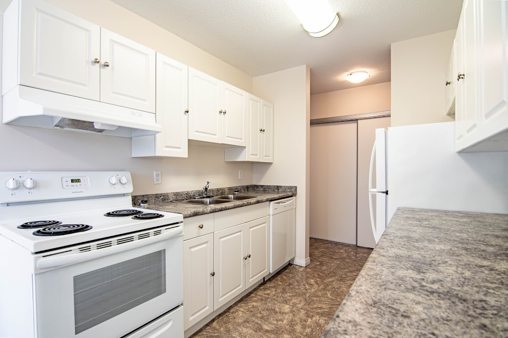 Bristol Place Apartments | 86 Bell St, Red Deer, AB T4R 1M8, Canada | Phone: (844) 477-6539