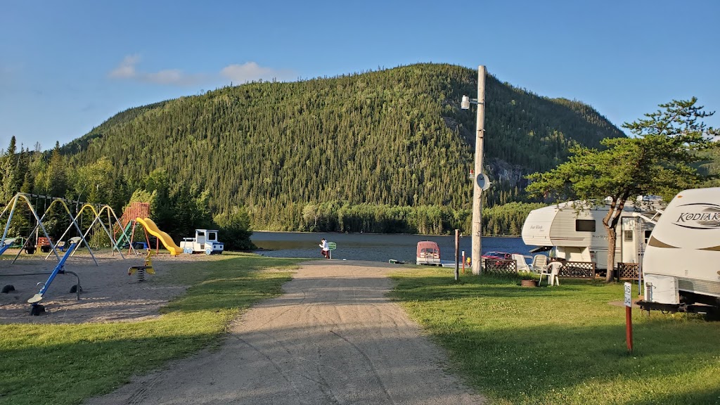 Camping Petit Lac Ha! Ha! | 1893, route 381 kilomètre 67, Le Fjord-du-Saguenay, QC G0V 1H0, Canada | Phone: (418) 676-2373