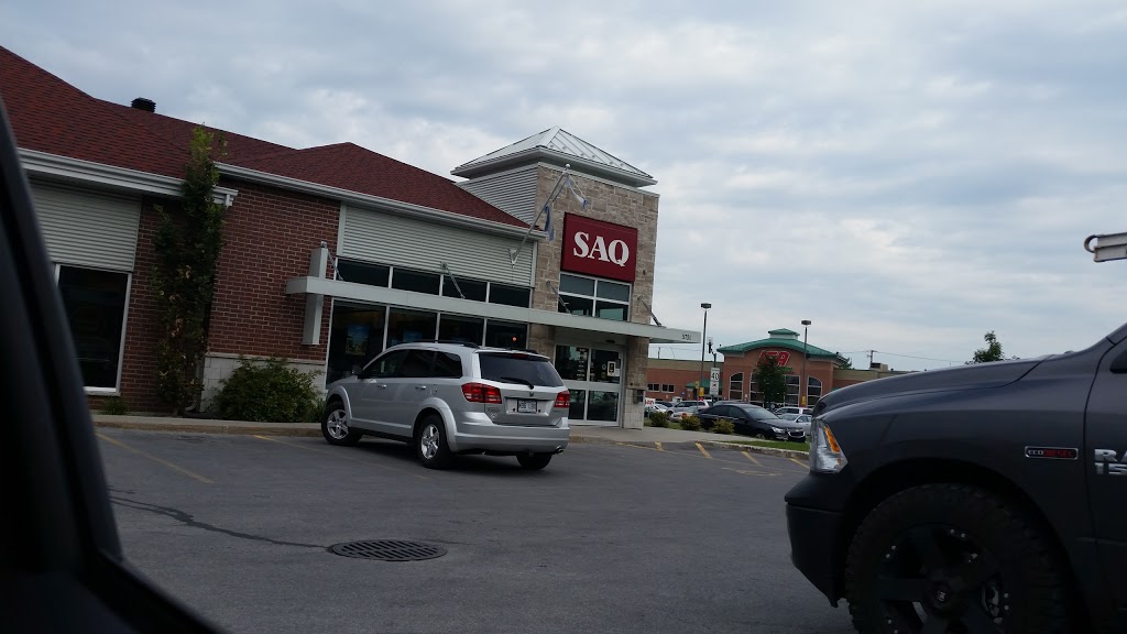 SAQ | 5751 Boulevard Laurier, Terrebonne, QC J7M 1T7, Canada | Phone: (450) 477-4215