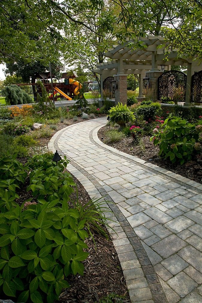 V & F Landscape Ltd | 92 N Carson St, Etobicoke, ON M8W 4C5, Canada | Phone: (416) 688-6104