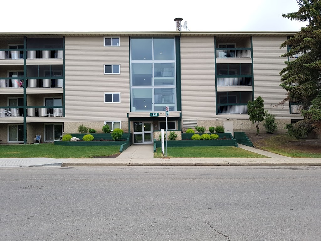 Canwest Management & Realty Inc | 1628 48 St NW, Edmonton, AB T6L 5P2, Canada | Phone: (780) 461-2447