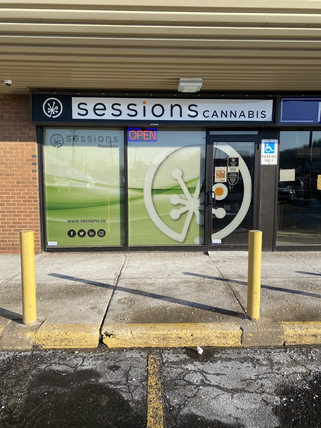 Sessions Cannabis Hamilton (Rosedale) | 1900 King St E Unit 2, Hamilton, ON L8K 1W1, Canada | Phone: (905) 547-1238