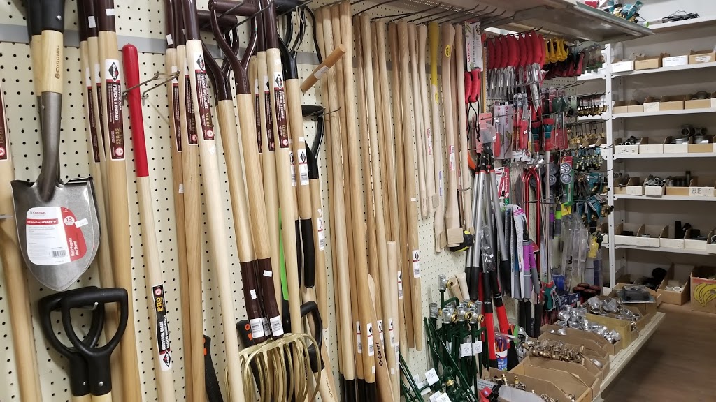 Freemans Country Supply | 3475 Shaw Rd, Rock Creek, BC V0H 1Y0, Canada | Phone: (250) 446-2899