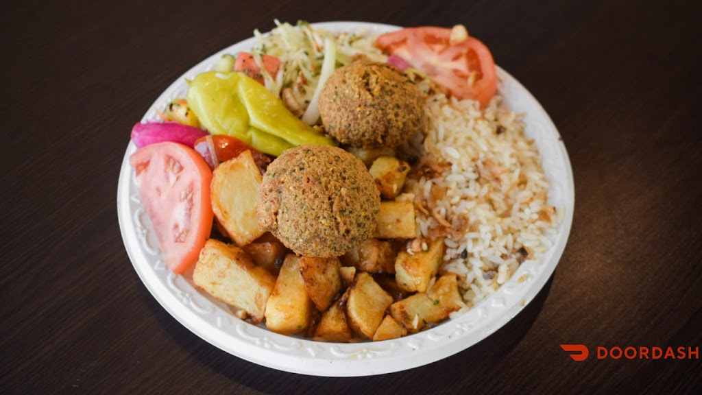 Shish Poulet | 8195 Bd Newman, LaSalle, QC H8N 1Y1, Canada | Phone: (514) 368-1665