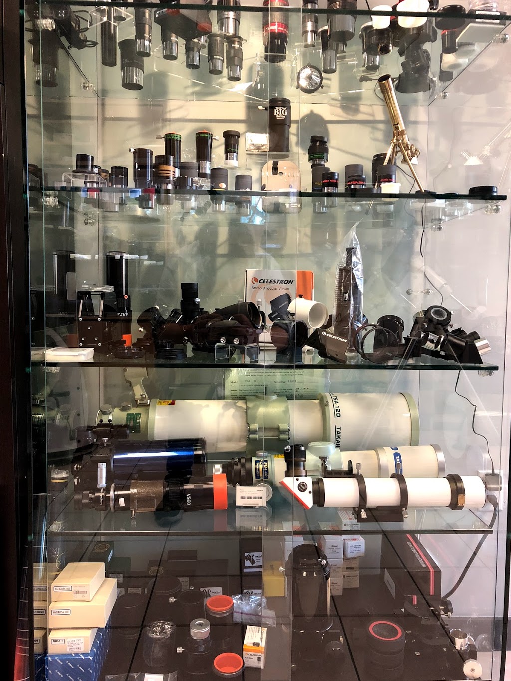 MARKARIAN FINE OPTICS | 1481 Kingsway, Vancouver, BC V5N 2R6, Canada | Phone: (778) 657-5330