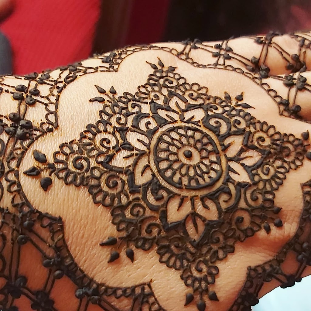 Fida Henna | 251 Rue Valérie, Saint-Lin - Laurentides, QC J5M 2T4, Canada | Phone: (514) 895-2333