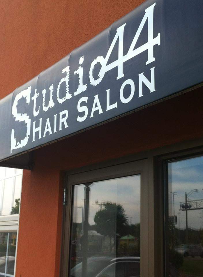 Studio 44 Hair Salon | 124 Wellington St E, Aurora, ON L4G 1J1, Canada | Phone: (905) 503-4400