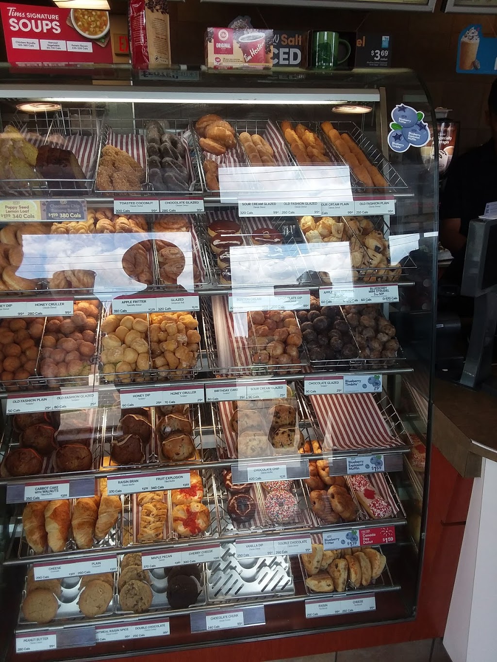 Tim Hortons | 1130 Albion Rd, Etobicoke, ON M9V 1A6, Canada | Phone: (416) 740-6046