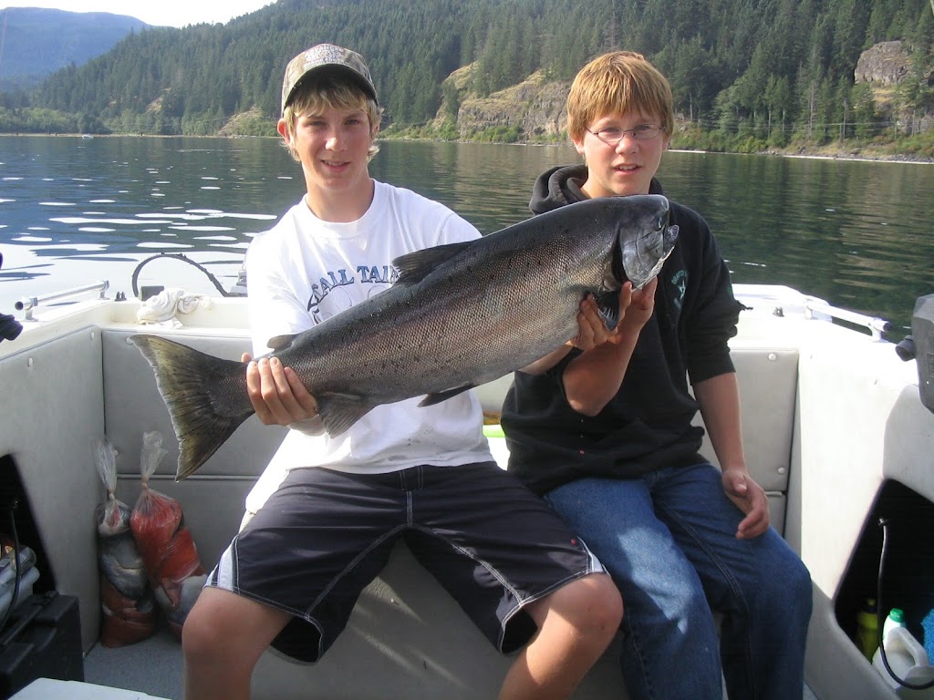 Tall-Tale Charters | 4204 Forfar Rd, Campbell River, BC V9H 1A7, Canada | Phone: (250) 287-6021