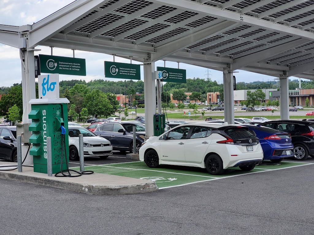 FLO Charging Station | 5401 Bd des Galeries, Québec, QC G2K 1N4, Canada | Phone: (844) 825-3356