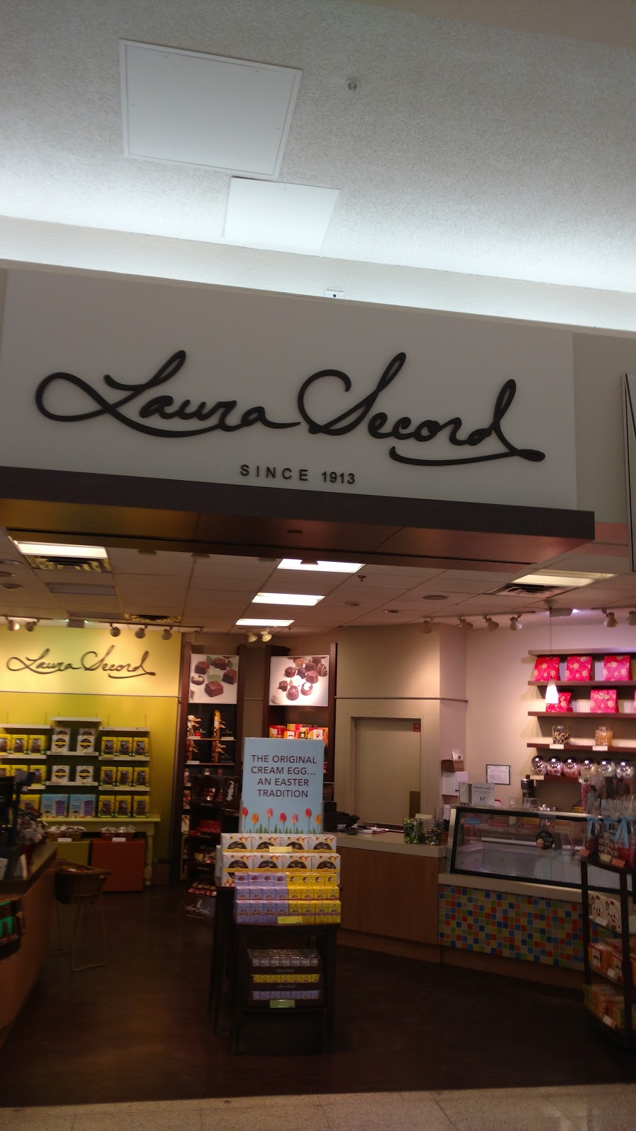 Laura Secord | Park Mall, 84 Lynden Rd, Brantford, ON N3R 6B8, Canada | Phone: (519) 759-4602