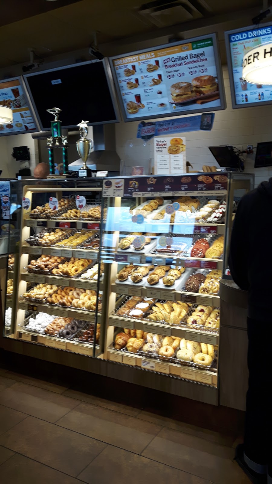 Tim Hortons | 16039 97 St NW, Edmonton, AB T5X 6B1, Canada | Phone: (780) 408-1710