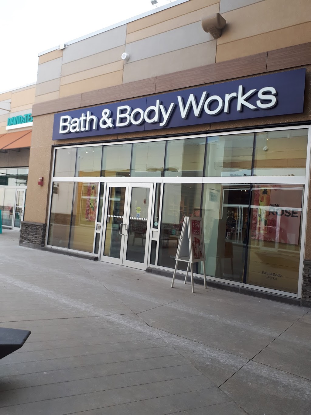 Bath & Body Works | 300 Taylor Rd, Niagara-on-the-Lake, ON L0S 1J0, Canada | Phone: (905) 984-5619