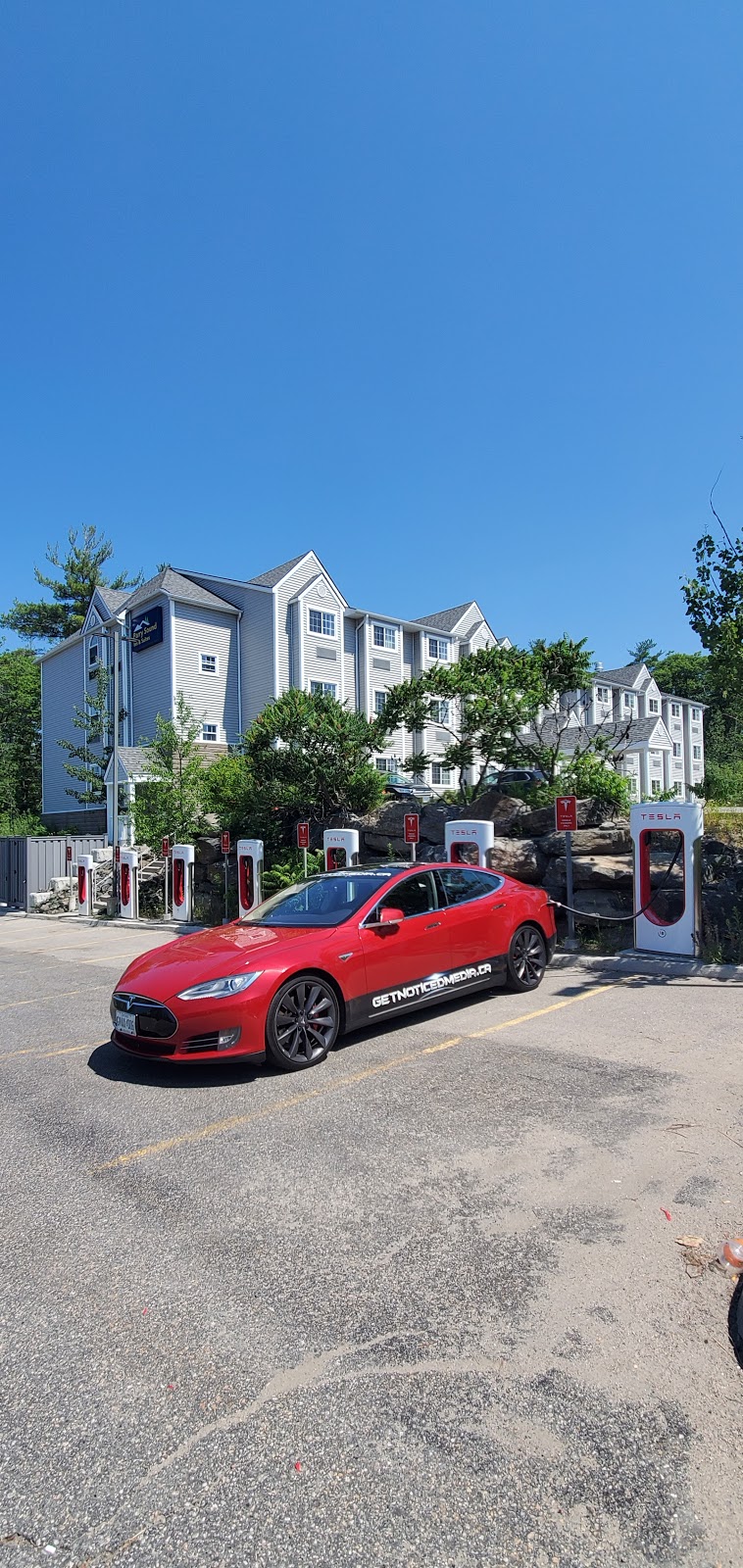 Tesla Supercharger | 292 Louisa St, Parry Sound, ON P2A 3C1, Canada | Phone: (877) 798-3752