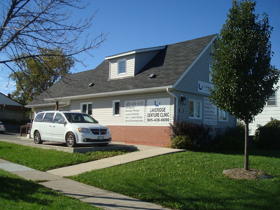 Lakeridge Denture Clinic | 1291 King St E, Oshawa, ON L1H 1J2, Canada | Phone: (905) 436-6690