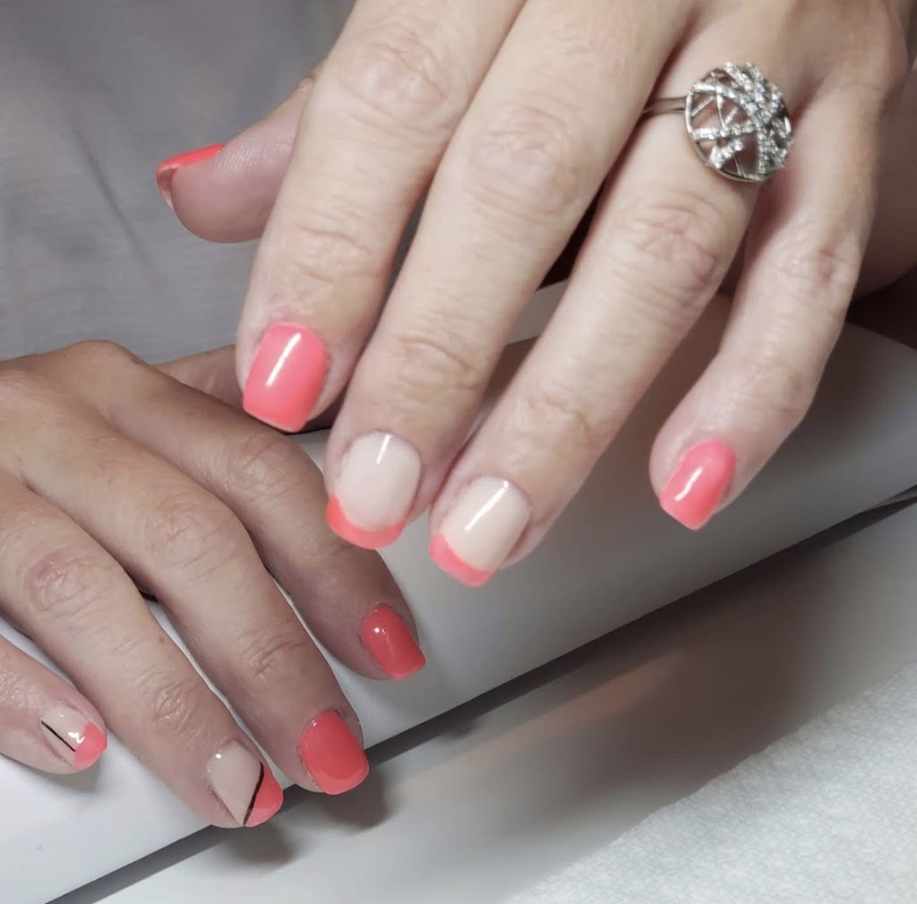 Blush Nails YYC | 365 Evansborough Way NW, Calgary, AB T3P 0R3, Canada | Phone: (403) 966-3617