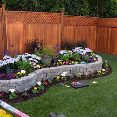 Ontario Landscaping Experts | 183 Lake Ave N, Hamilton, ON L8E 1L5, Canada | Phone: (289) 683-3944