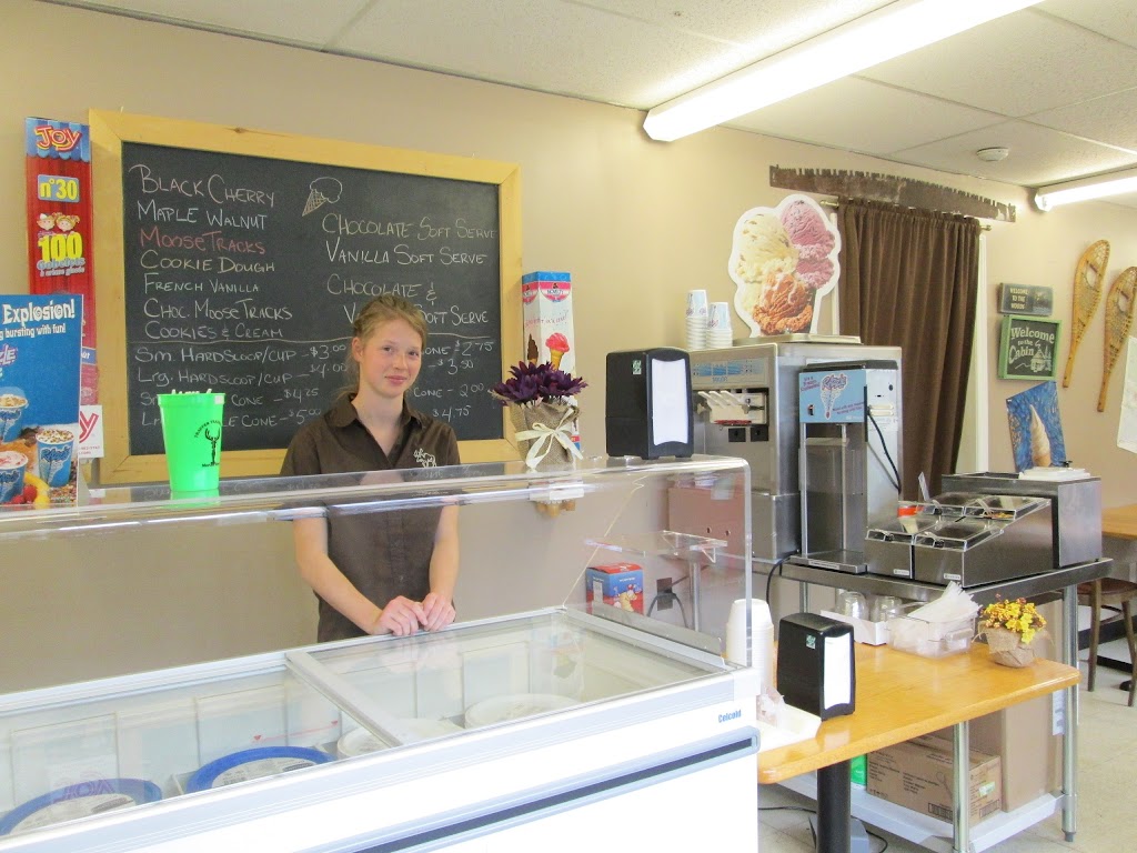 Lumpys Eats and Treats & Chipstand | 2890 ON-11, Marten River, ON P0H 1T0, Canada | Phone: (705) 892-2471