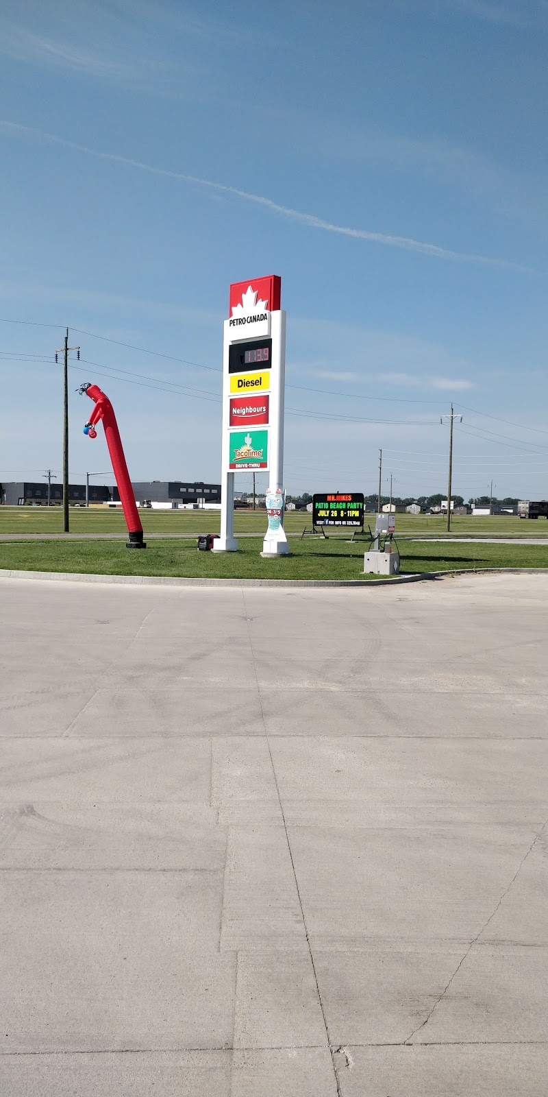 Petro-Canada | 1525 Diamond Dr, Winkler, MB R6W 0L4, Canada | Phone: (204) 331-3640