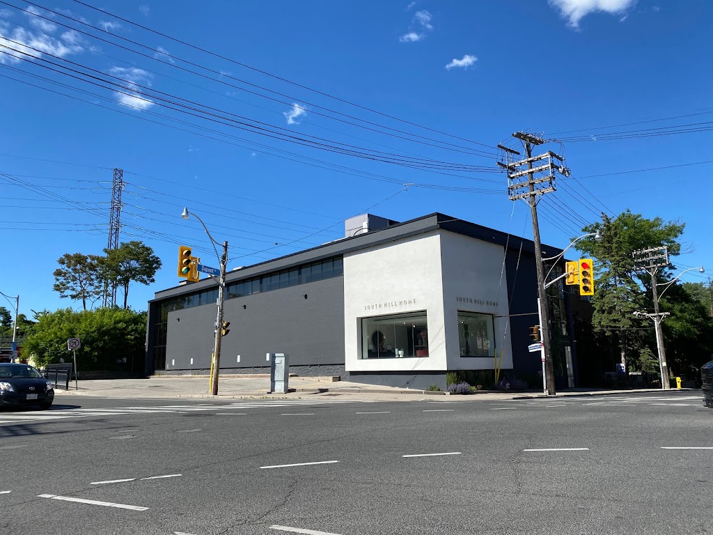 SOUTH HILL HOME | 146 Dupont St, Toronto, ON M5R 1V2, Canada | Phone: (416) 924-7224