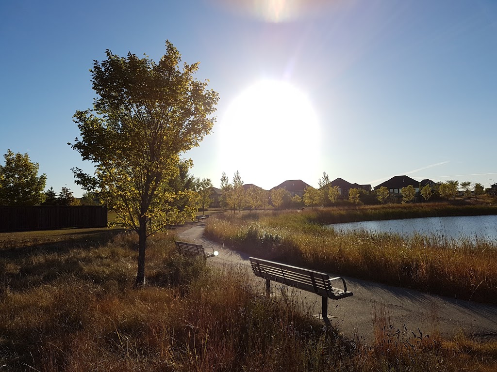 Ken Oblik Greenway Park | 105 Autumnview Dr, Winnipeg, MB R3Y 1S3, Canada