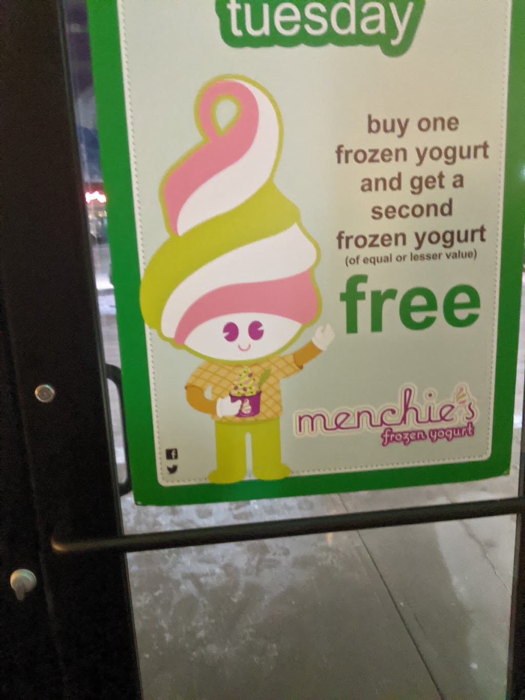 Menchies Southpointe Common | 2004 50 Ave Unit 117, Red Deer, AB T4R 3A2, Canada | Phone: (403) 342-2241