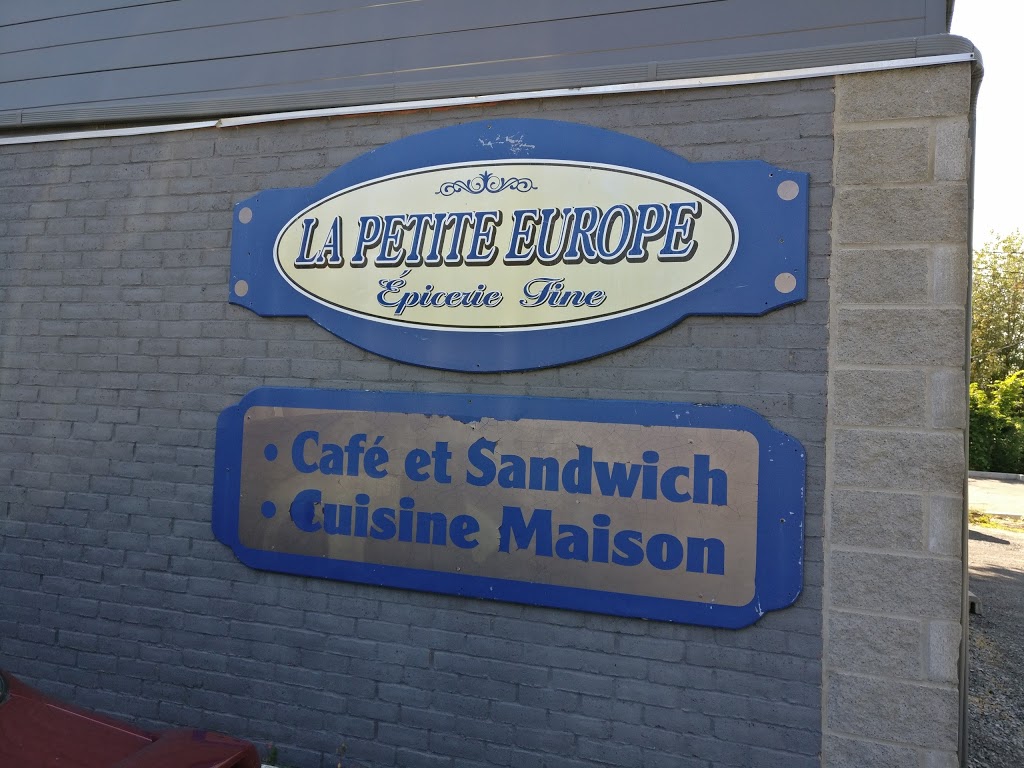 La Petite Europe | 1250 Chemin du Bord-de-lEau, Laval, QC H7Y 1B6, Canada | Phone: (450) 969-0442