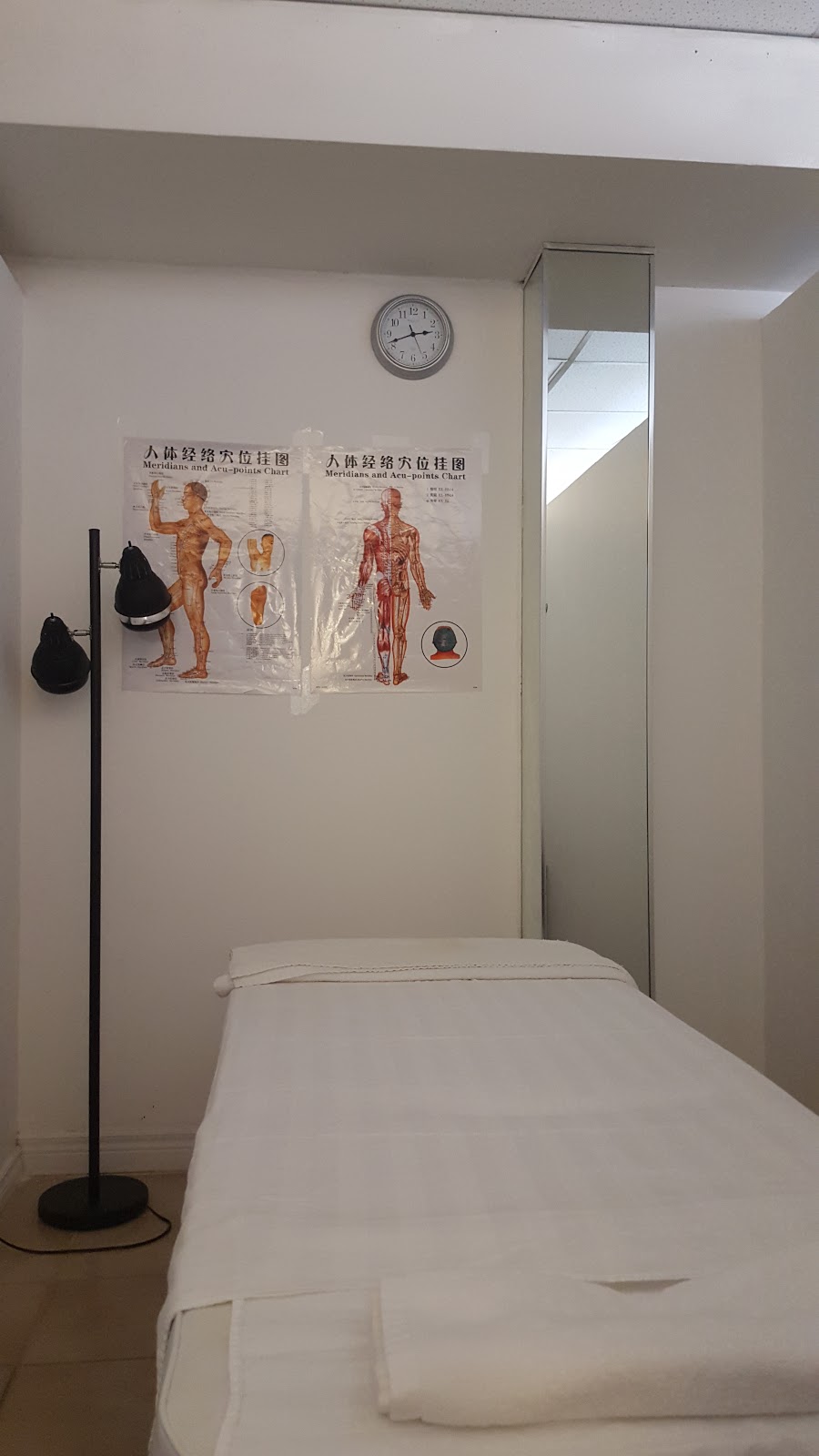 Asian Massage Therapy Centre | 1590 Eglinton Ave W, York, ON M6E 2G8, Canada | Phone: (416) 792-1998