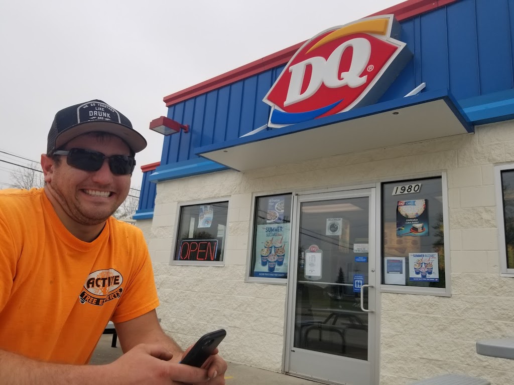 Dairy Queen Store | 1980 River Rd, East China, MI 48054, USA | Phone: (810) 329-3539