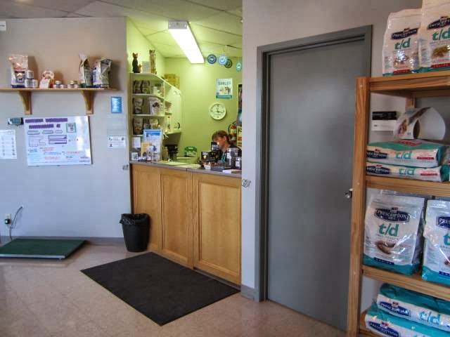 Forest Grove Veterinary Clinic | 8-415 115 St E, Saskatoon, SK S7N 2X9, Canada | Phone: (306) 955-6111