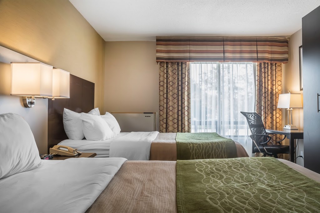 Comfort Inn Chatham | 1100 Richmond St, Chatham, ON N7M 5J5, Canada | Phone: (519) 352-5500