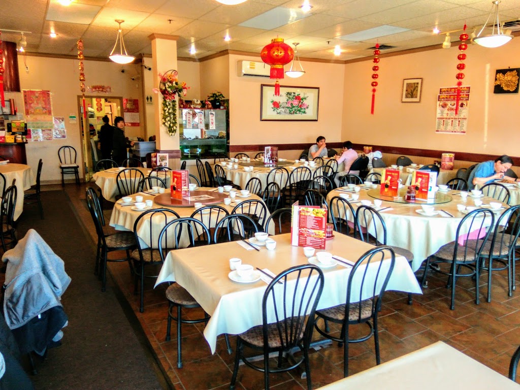 China Palace Restaurant | 6219 Centre St NW, Calgary, AB T2K 3R4, Canada | Phone: (403) 275-2386