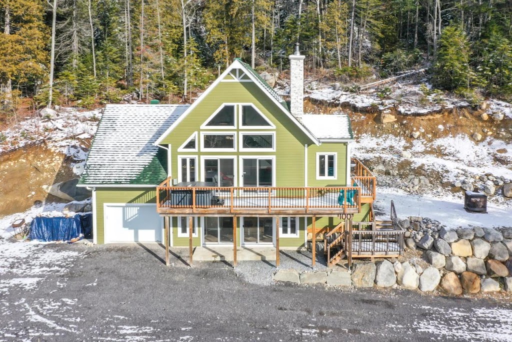 Chalet Le Mirador | 100 Rue du Golf, Saint-Côme, QC J0K 2B0, Canada | Phone: (438) 826-2257