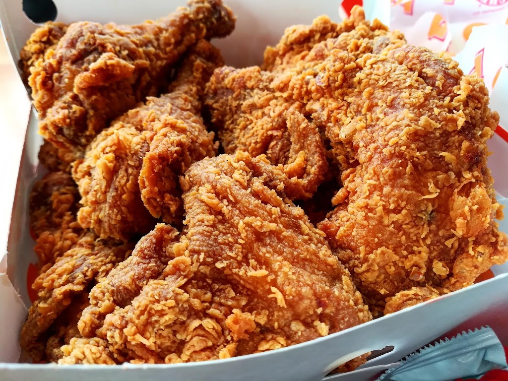 Popeyes Louisiana Kitchen | 5101 Dixie Rd #1, Mississauga, ON L4W 4J7, Canada | Phone: (905) 212-9800