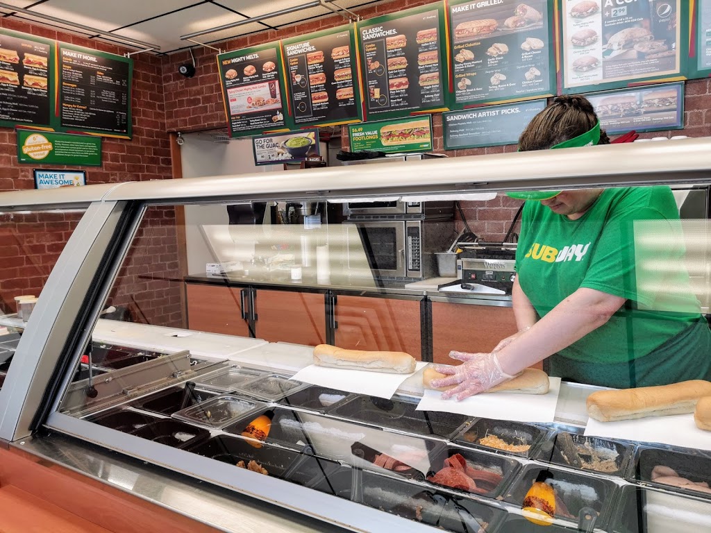 Subway | Evergreen Centre, 6660 Sooke Rd #1280, Sooke, BC V9Z 0A5, Canada | Phone: (250) 642-5699