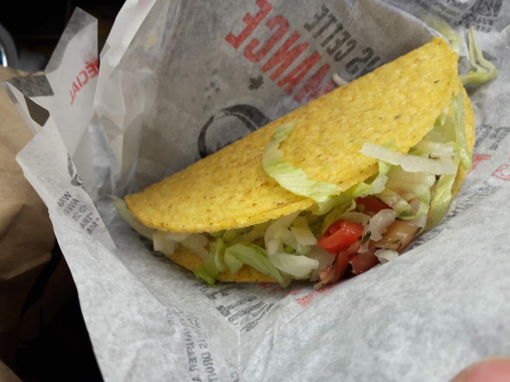 Taco Bell | 1915 Hyde Park Rd, London, ON N6H 0A3, Canada | Phone: (519) 471-2283