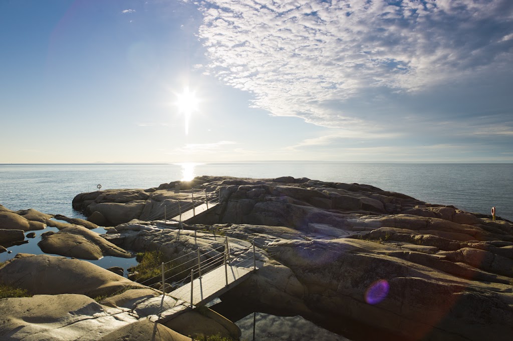 Cap de Bon-Désir Interpretation and Observation Centre | 13 Chem. du Cap de Bon Désir, Grandes-Bergeronnes, QC G0T 1G0, Canada | Phone: (418) 232-6751